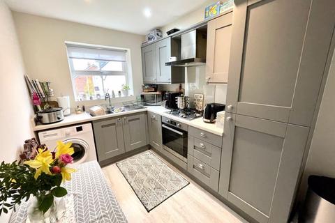 2 bedroom semi-detached house for sale, Maes Helyg, Llangollen