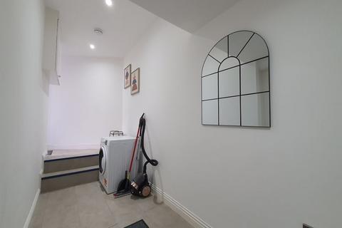 Studio to rent, Dalmore Rd, London , West Dulwich