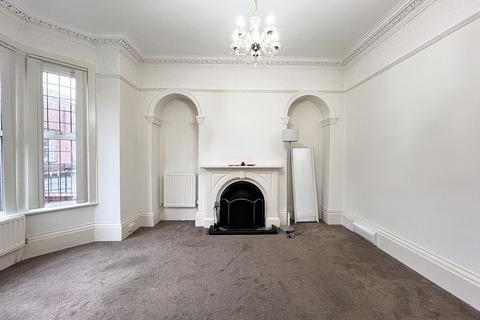 undefined, Bond Street, Leigh