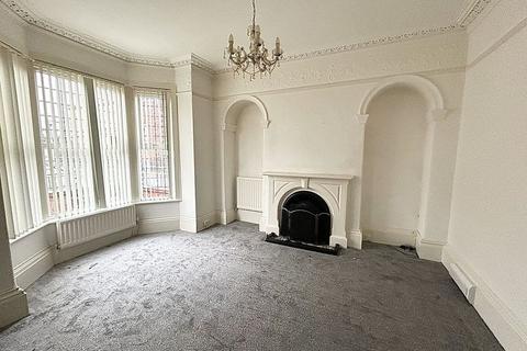 undefined, Bond Street, Leigh