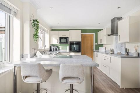 undefined, Thirsk Gardens, Milton Keynes