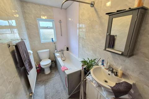 undefined, Tebbutts Yard, Earls Barton, Northamptonshire NN6