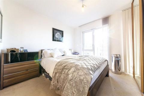 2 bedroom flat for sale, Barge Walk, London SE10