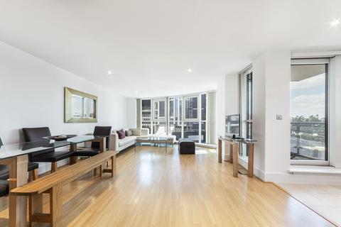 2 bedroom apartment for sale, Kestrel House, London SW8