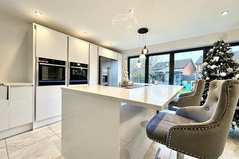 4 bedroom detached house for sale, Blackwell Hill, West Hunsbury, Northampton NN4
