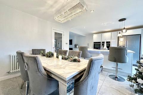 4 bedroom detached house for sale, Blackwell Hill, West Hunsbury, Northampton NN4