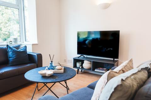 2 bedroom flat to rent, Apt 9, Woodhouse Plaza, 10 Woodhouse Square LS3