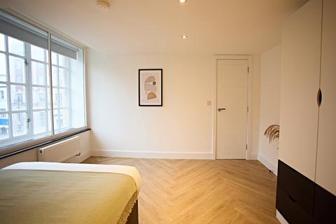undefined, Apt 0511, Live Oasis Eastgate, 1 Eastgate LS2
