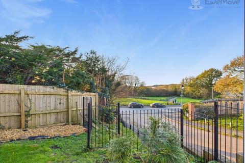 3 bedroom detached bungalow for sale, Raleigh Mead, South Molton EX36