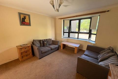 undefined, Forthview, Riverside, Stirling, FK8