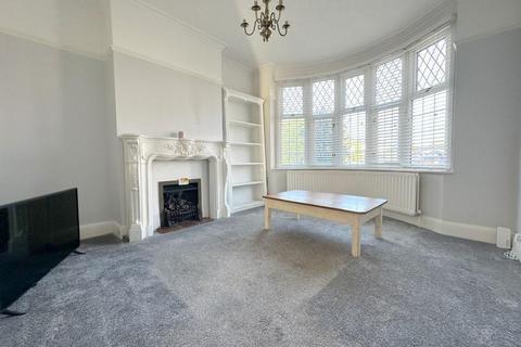 4 bedroom house to rent, Stockingstone Road, Luton, LU2 7NG