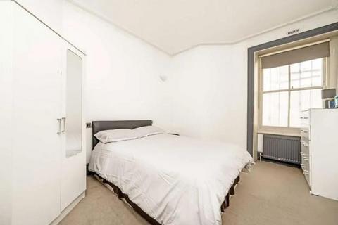3 bedroom flat to rent, Hyde Park Mansions, Cabbell Street, Marylebone, Hyde Park, Regents Park, London, NW1 5AY
