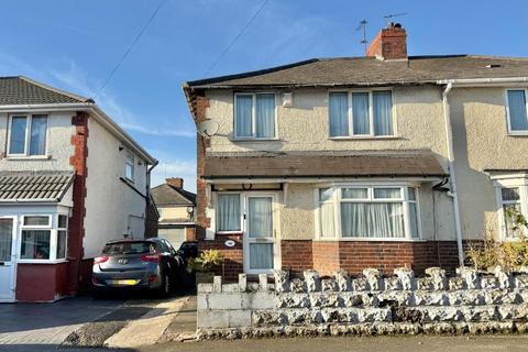 undefined, Springfield Crescent, West Bromwich, West Midlands, B70 6LN