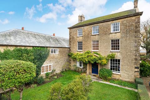 2 bedroom apartment for sale, Abbey Street, Crewkerne, Somerset, TA18