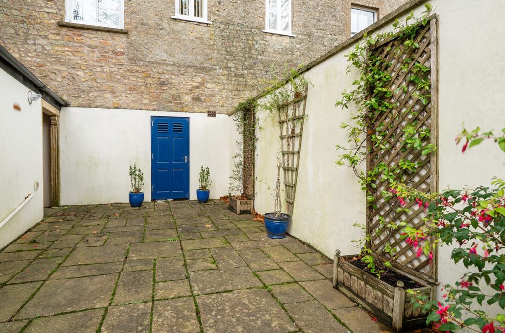 1380985-2-69130c3...