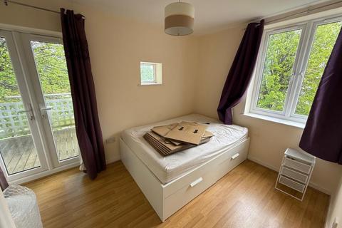 undefined, 6 Admiral House, 1 St. Georges Walk, Gosport, Hampshire