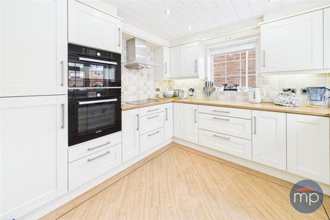 4 bedroom detached house for sale, Deepdale, Guisborough