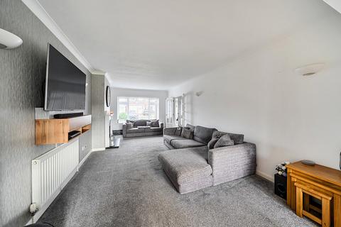 undefined, The Cheveralls, Bedfordshire LU6