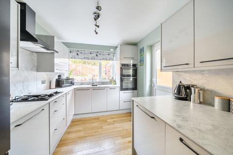 undefined, Hillyfields, Bedfordshire LU6