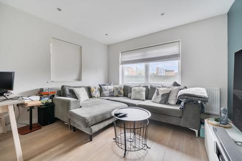undefined, Woolhampton Way, Reading, Berkshire
