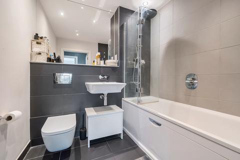 undefined, Woolhampton Way, Reading, Berkshire