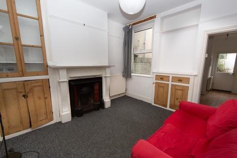 2 bedroom terraced house to rent, Arabella Street, Roath, Cardiff, CF24