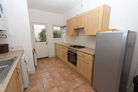 2 bedroom terraced house to rent, Arabella Street, Roath, Cardiff, CF24