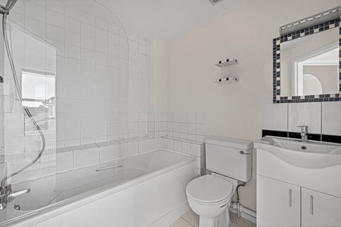 1 bedroom flat to rent, Foxwell Street, London, SE4