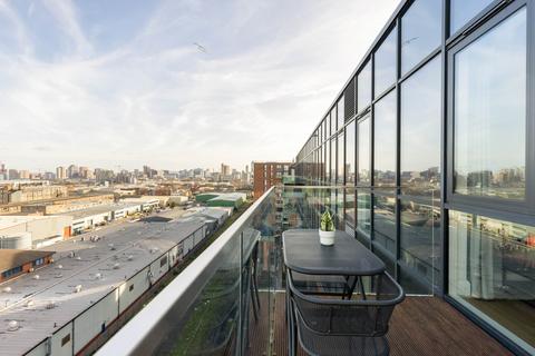 2 bedroom flat to rent, Barry Blandford Way