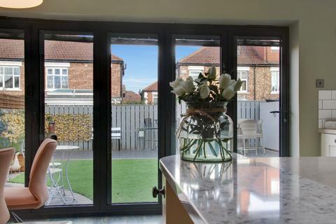 3 bedroom semi-detached house for sale, Cleveland Avenue, Middlesbrough