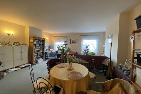 undefined, Belle Vue Mansions, Flat 5, 16 Belle Vue Terrace, Malvern, Worcestershire, WR14