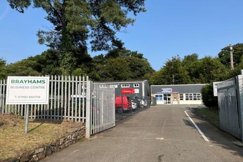 Retail property (high street) to rent, North Rd Okehampton EX20 1AB