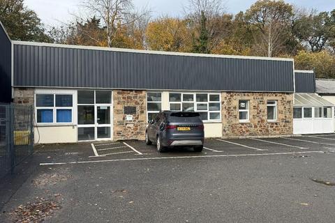 Retail property (high street) to rent, North Rd Okehampton EX20 1AB