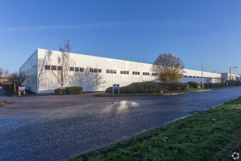 Distribution warehouse to rent, Maidstone Rd Milton Keynes MK10 0BD
