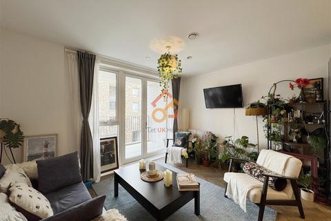 3 bedroom flat to rent, Hodge House, 90 Granville Road, London NW6