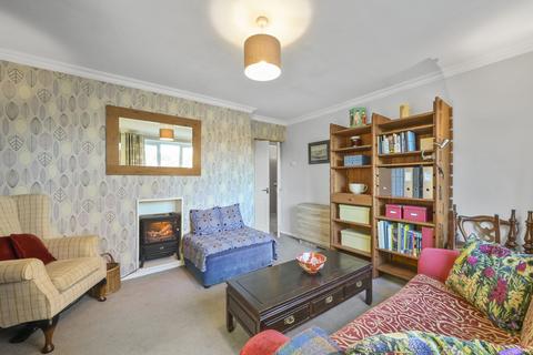 1 bedroom flat to rent, Tildesley Road, SW15
