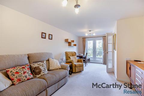 1 bedroom apartment for sale, Brooklands Court, Tamworth Road, Long Eaton, Nottingham