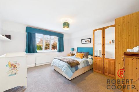 undefined, Deane Croft Road, Eastcote, HA5