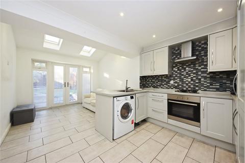 Palatine Place, Gateshead NE11