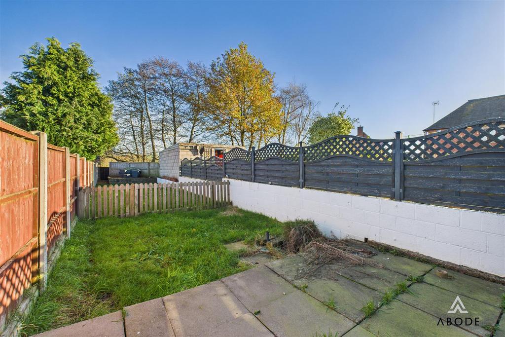 CAM03473 G0-PR0508-STILL027.jpg