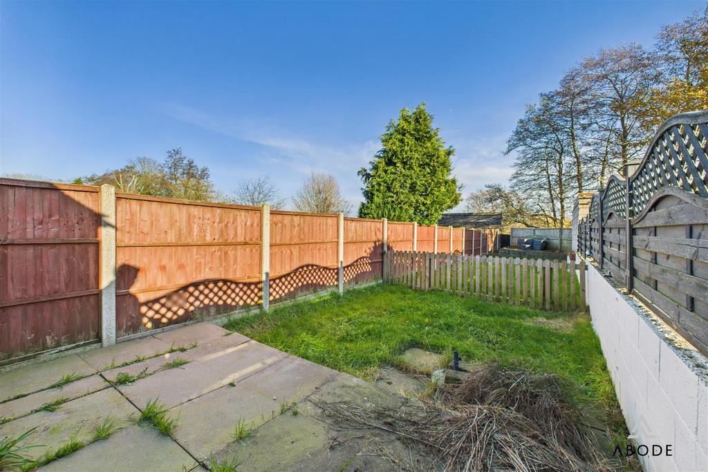 CAM03473 G0-PR0508-STILL028.jpg