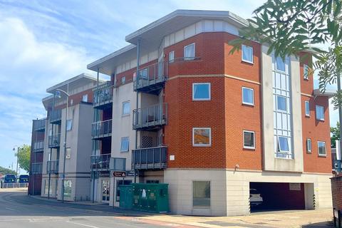 2 bedroom flat for sale, Warrior Court, Mumby Road, Gosport PO12 1BS