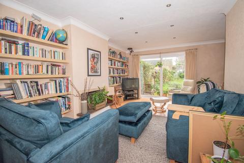 3 bedroom semi-detached house for sale, Ash Tree Road, Oadby