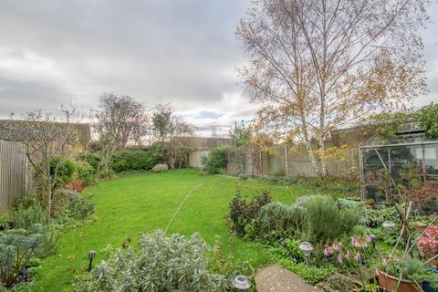 3 bedroom semi-detached house for sale, Ash Tree Road, Oadby