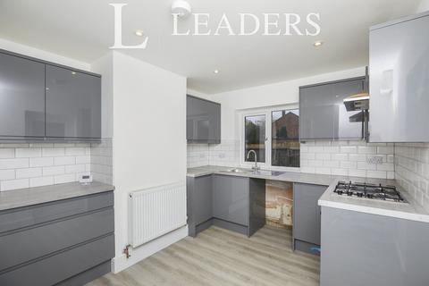3 bedroom house to rent, Marylebone Crescent, DE22