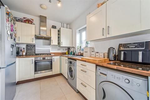 3 bedroom house for sale, Quicksilver Way, Andover
