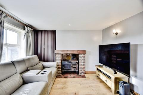 undefined, Chart Road, Maidstone, ME17