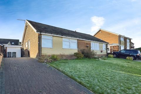 2 bedroom bungalow for sale, Penn Grove, Liversedge, WF15