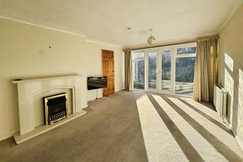 2 bedroom bungalow for sale, Penn Grove, Liversedge, WF15