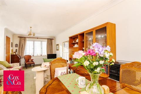 3 bedroom house for sale, Thornbush Crescent, Portslade